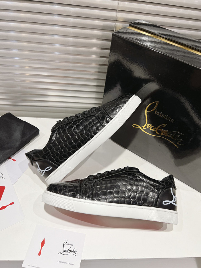 CHRISTIAN LOUBOUTIN SNEAKERS COPSHOE  CL-136