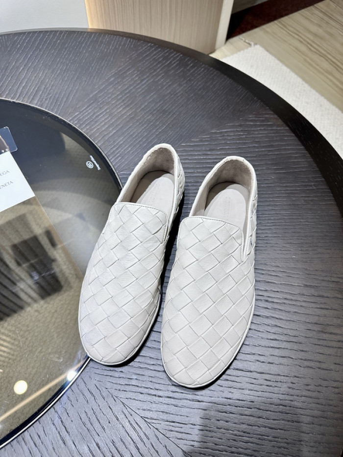 BOTTEGA VENETA SNEAKER COPSHPE BV-52