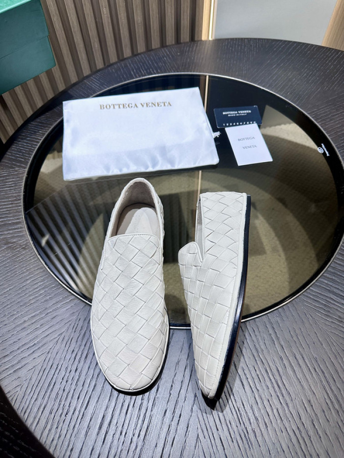 BOTTEGA VENETA SNEAKER COPSHPE BV-52