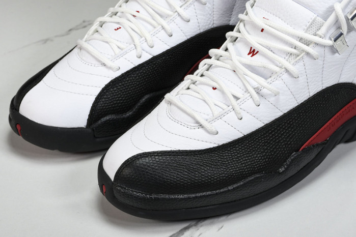 Air Jordan 12 Red Taxi CT8013-162