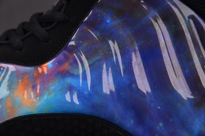 Nike Air Foamposite One Big Bang  AR3771-800