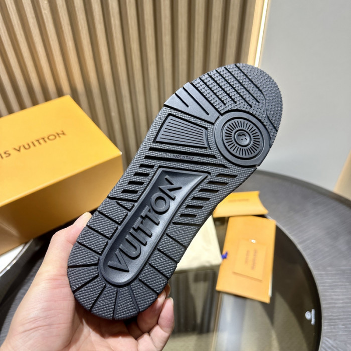 LVT  SNEAKERS   COPSHOE  L&V-trainer 08