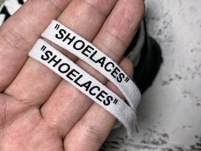 OF C/O ODSY-1000 SNEAKER   KICKZE OW-1