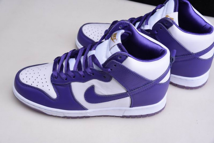NIKE DUNK HIGH SP VARSITY PURPLE (W) DC5382-100