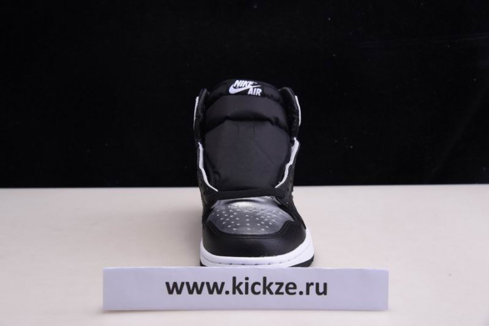 Air Jordan 1 High OG    “Silver Toe”  CD0461-001