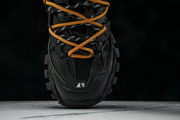 BL  TRACK -COPSHOE BL -Track 01