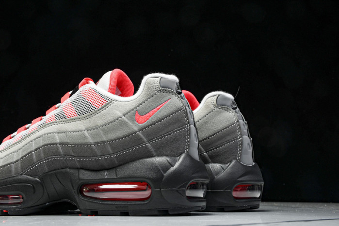 Nike Air Max 95 OG Solar Red  - AT2865-100