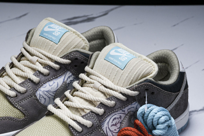 Nike SB Dunk Low Big Money Savings  FZ3129-200