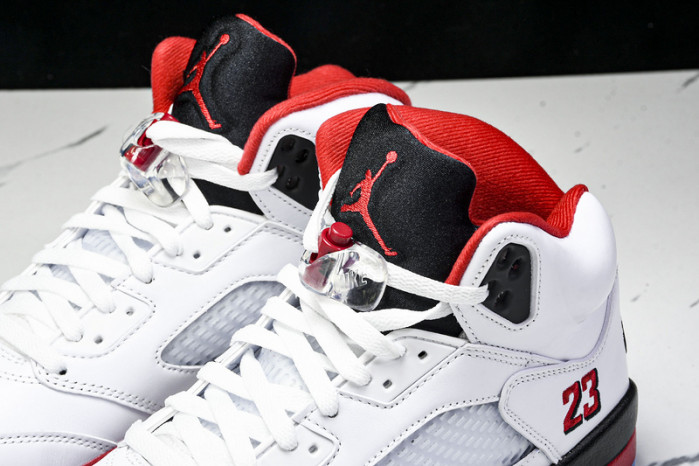 Air Jordan 5 Fire Red Black Tongue 2025 HQ7978-101