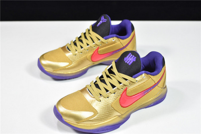 NIKE KOBE 5 PROTRO UNDEFEATED HALL OF FAME DA6809-700