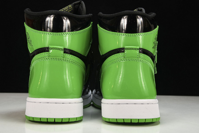 Air Jordan 1 High OG Patent Pine Green   555088-065
