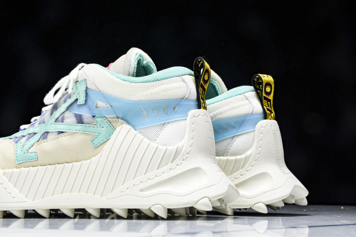 OF C/O ODSY-1000 SNEAKER   KICKZE OW-25