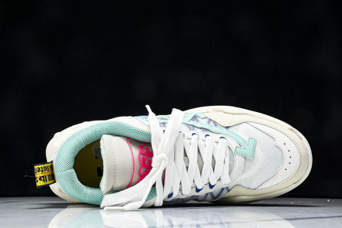 OF C/O ODSY-1000 SNEAKER   KICKZE OW-25