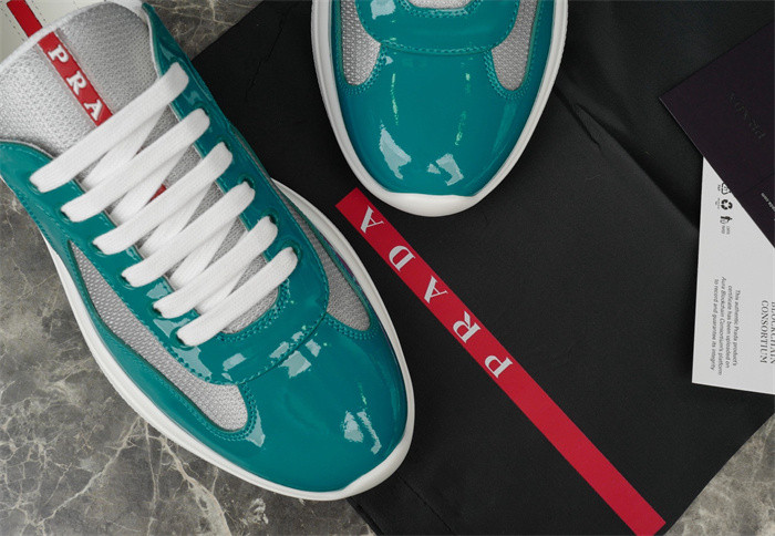 PR sneakers   black and white  copshoe PR-135