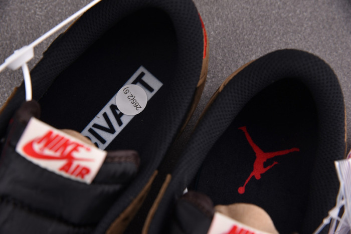 Travis Scott x Air Jordan 1 Low OG Velvet Brown DM7866-205