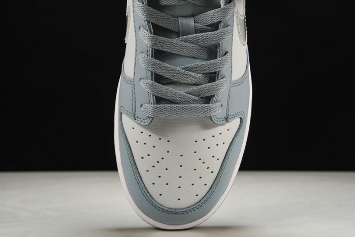 Nike Dunk Low  LIGHT BLUE/CLEAR AQUA    DH9756-401