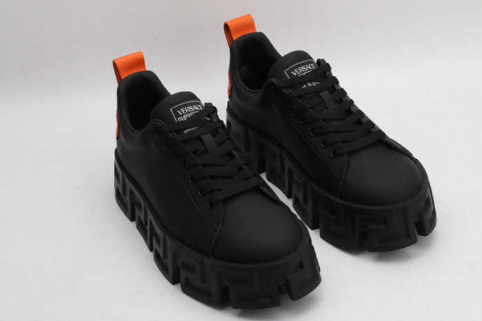 VERSASNEAKERS COPSHOE VR-33