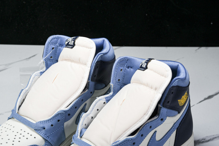 Jordan 1 High OG First in Flight (Women