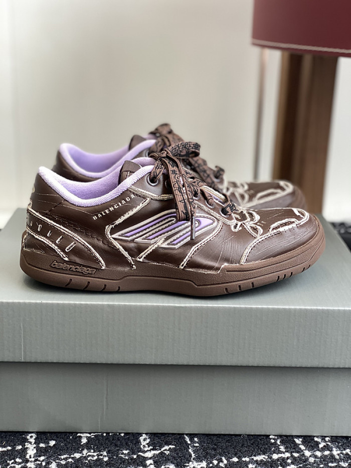 BL Hamptons Worn-Out  -COPSHOE BL - WO 01