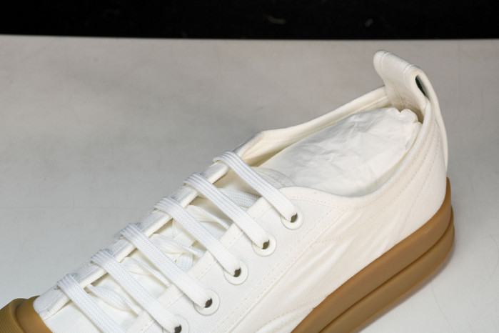 BOTTEGA VENETA SNEAKER COPSHPE BV-36