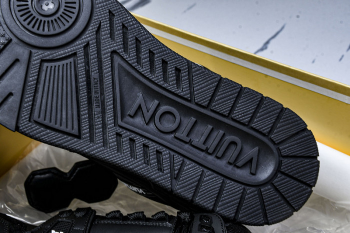 LVT  SNEAKERS   COPSHOE  L&V-trainer 63