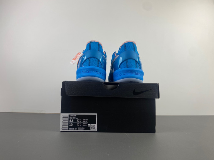 KOBE 8  CUSTOM “OFF WHITE”   555035-305