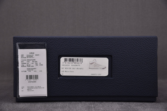 D1R* B27  SNEAKER  KICKZE DR-46