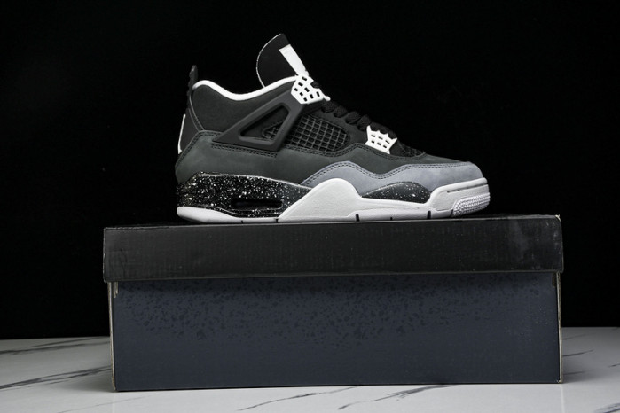 Air Jordan 4 “Fear” FQ8138-002