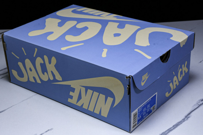 Nike Zoom Field Jaxx SP Travis Scott  HQ3061-101