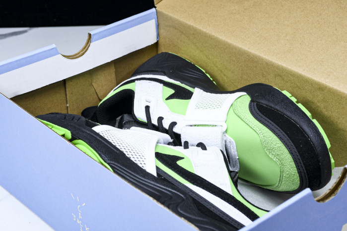 Nike Zoom Field Jaxx SP Travis Scott  HQ3061-104