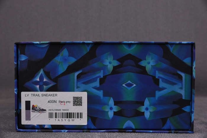 LVT  SNEAKERS   KICKZE L&V-47