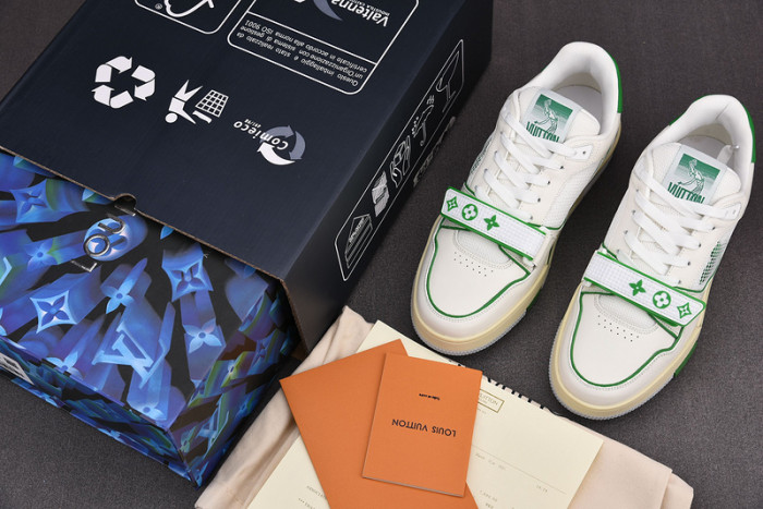 LVT  SNEAKERS   KICKZE L&V-56