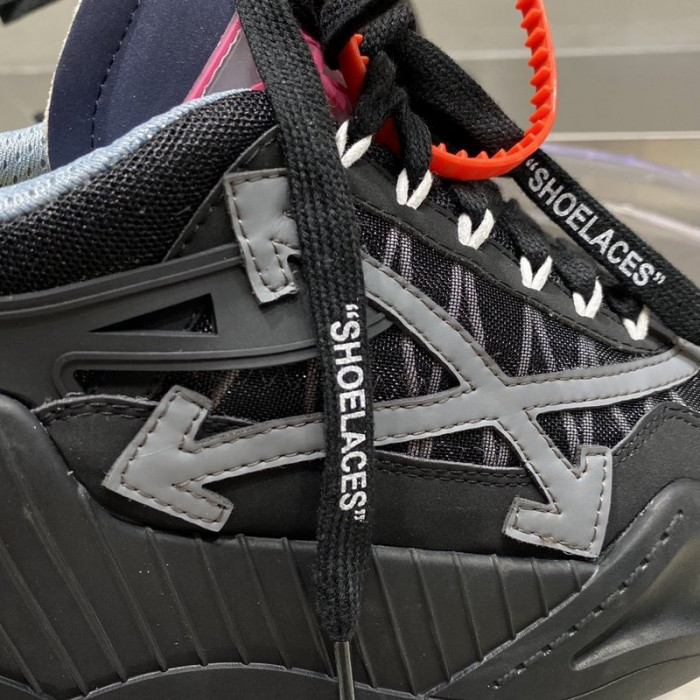 OF C/O ODSY-1000 SNEAKER   KICKZE OW-18