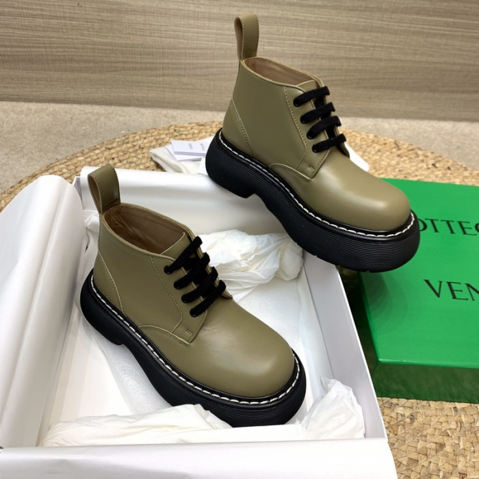 BOTTEGA VENETA SNEAKER MAN +WOMAN KICKZE BV-17