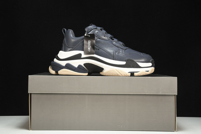 BL TRIPLE S TRAINERS -COPSHOE BL157