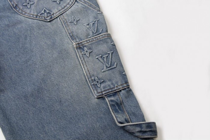 COPSHOE CLOTHES - CLO 40