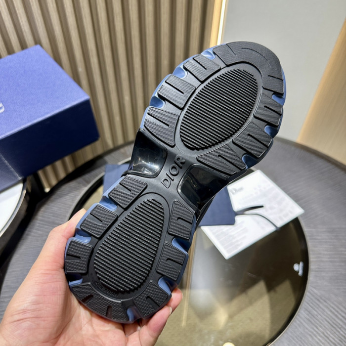 D1R* B44   copshoe  DR-303