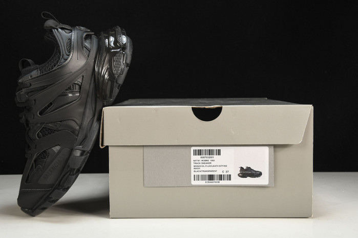 BL TRAINERS TRACK -COPSHOE BL 178