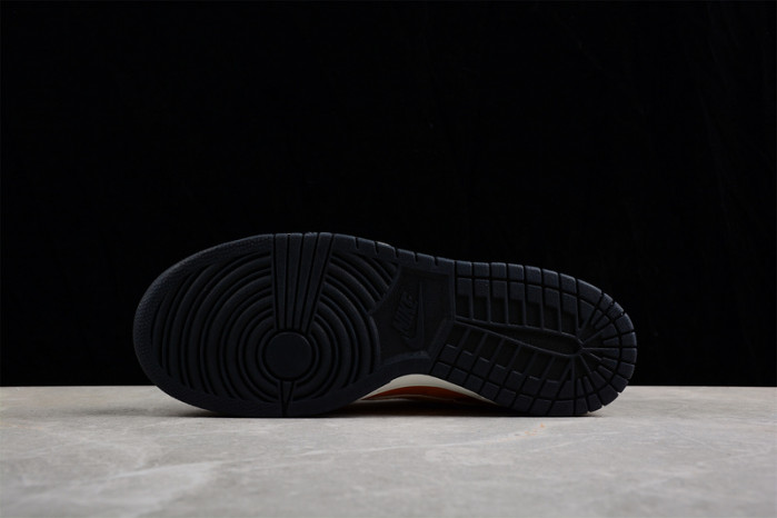 Otomo Katsuhiro x Nike SB Dunk Low Steamboy OST Brown Gold Orange LF0039-018