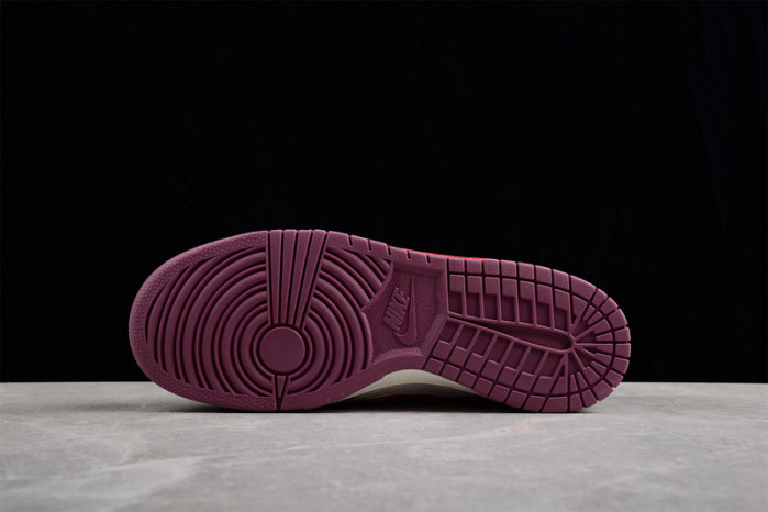 Otomo Katsuhiro x Nike SB Dunk Low Steamboy OST White Purplish Red Sliver DA8863-082