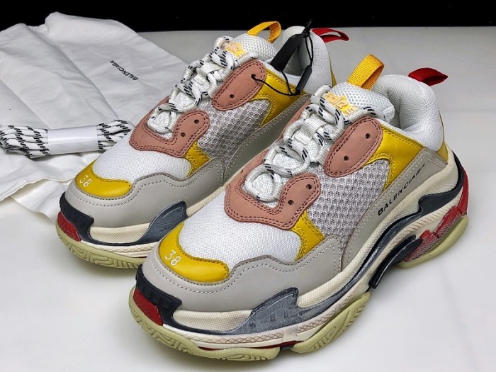 BL Triple S Cream Yellow Red 490672  w09O5  9035