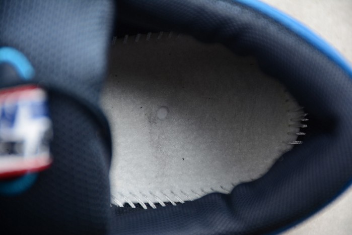 Nike mens  Air Max 97 SE "Pull Tab"  AQ4126-400