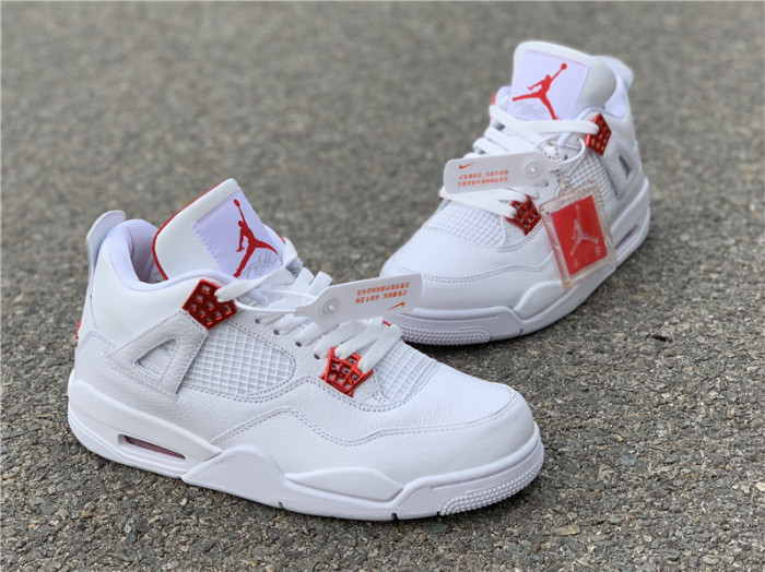 Air Jordan 4 “University Red”  CT8527-112