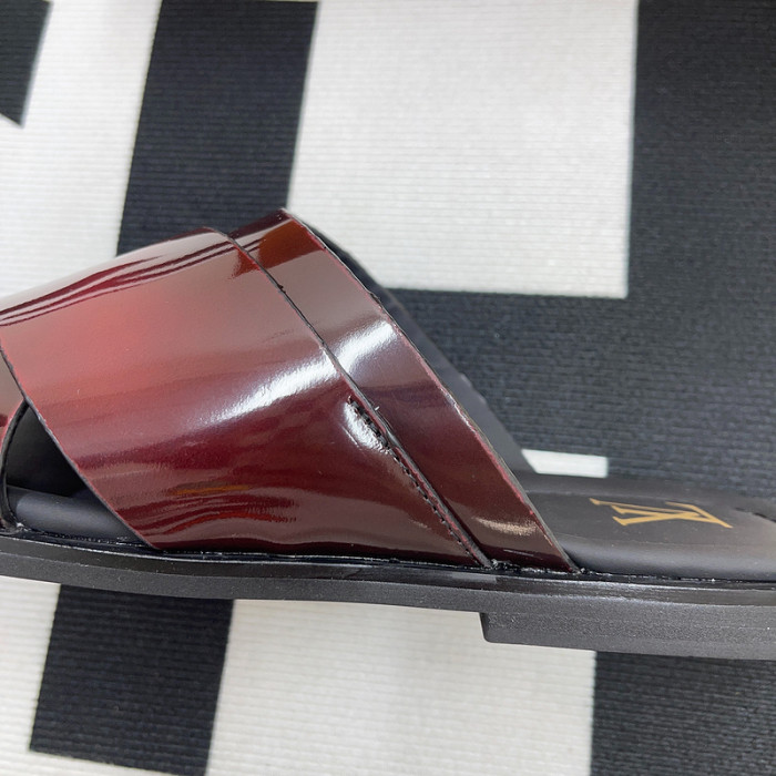 LVT SLIDE COPSHOE LVS-33