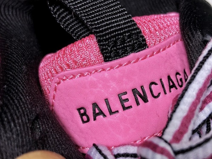 BL Track Pink Blue 542436 W1GB8 5482