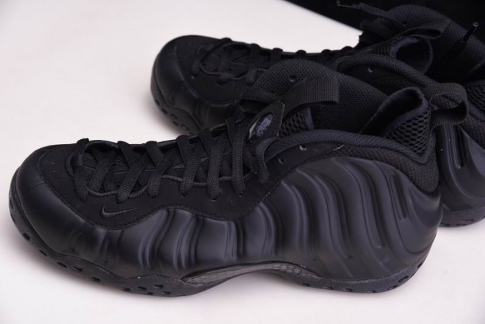 NIKE AIR FOAMPOSITE ONE AUTHRACITE BLACKOUT 314996-001