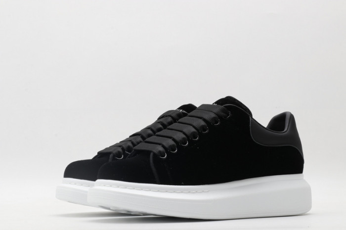 ALEXANDER MCQUEEN SOLE SNEAKERS  KICKZE-17