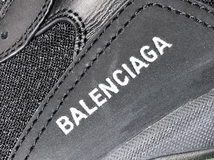 BL TRIPLE S TRAINERS CLEAR SOLE BLUE ADN RED 541624  W09O1 3861