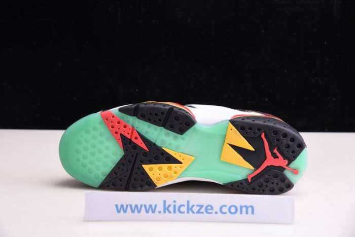AIR JORDAN 7 RETRO GREATER CHINA CW2805-160