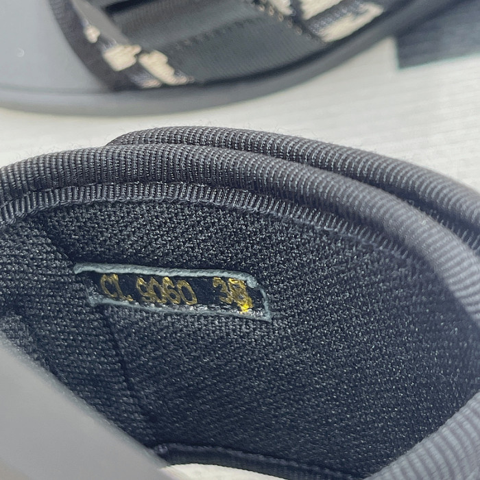 D1R* SLIDE copshoe  DR-144